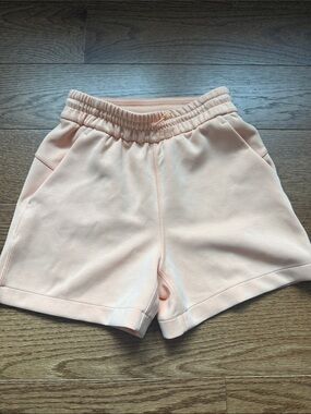 lululemon athletica softstream High Waist peach shorts - Women's Shorts - 0